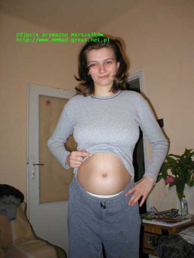 Kasi_brzuch2_2003-04-28.jpg