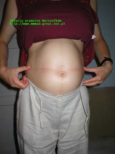 Kasi_brzuch3_2003-05-29.jpg