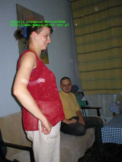 Kasi_brzuch_2003-05-29.jpg