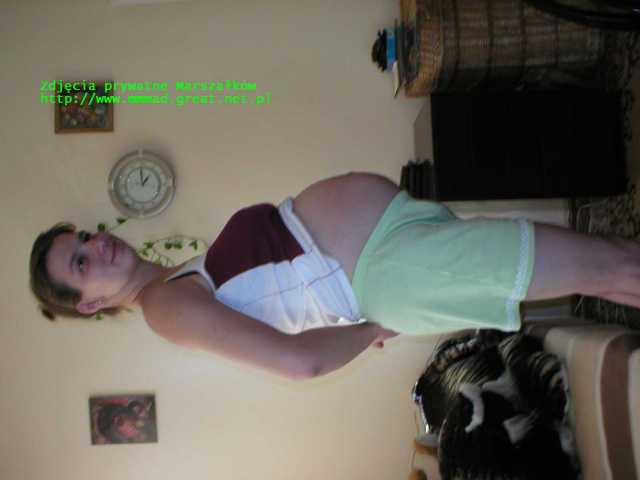 Kasi_brzuch_2003-07-30.jpg