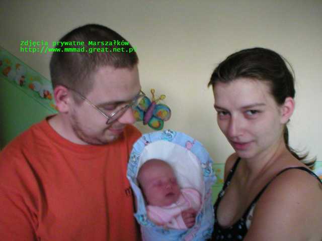 Milenka_i_jej_rodzice_2003-08-28.jpg